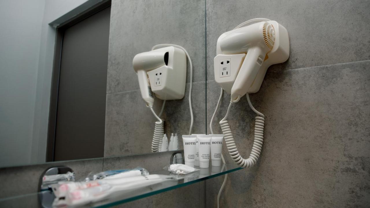 Zodiac Hotell Atyraū Eksteriør bilde